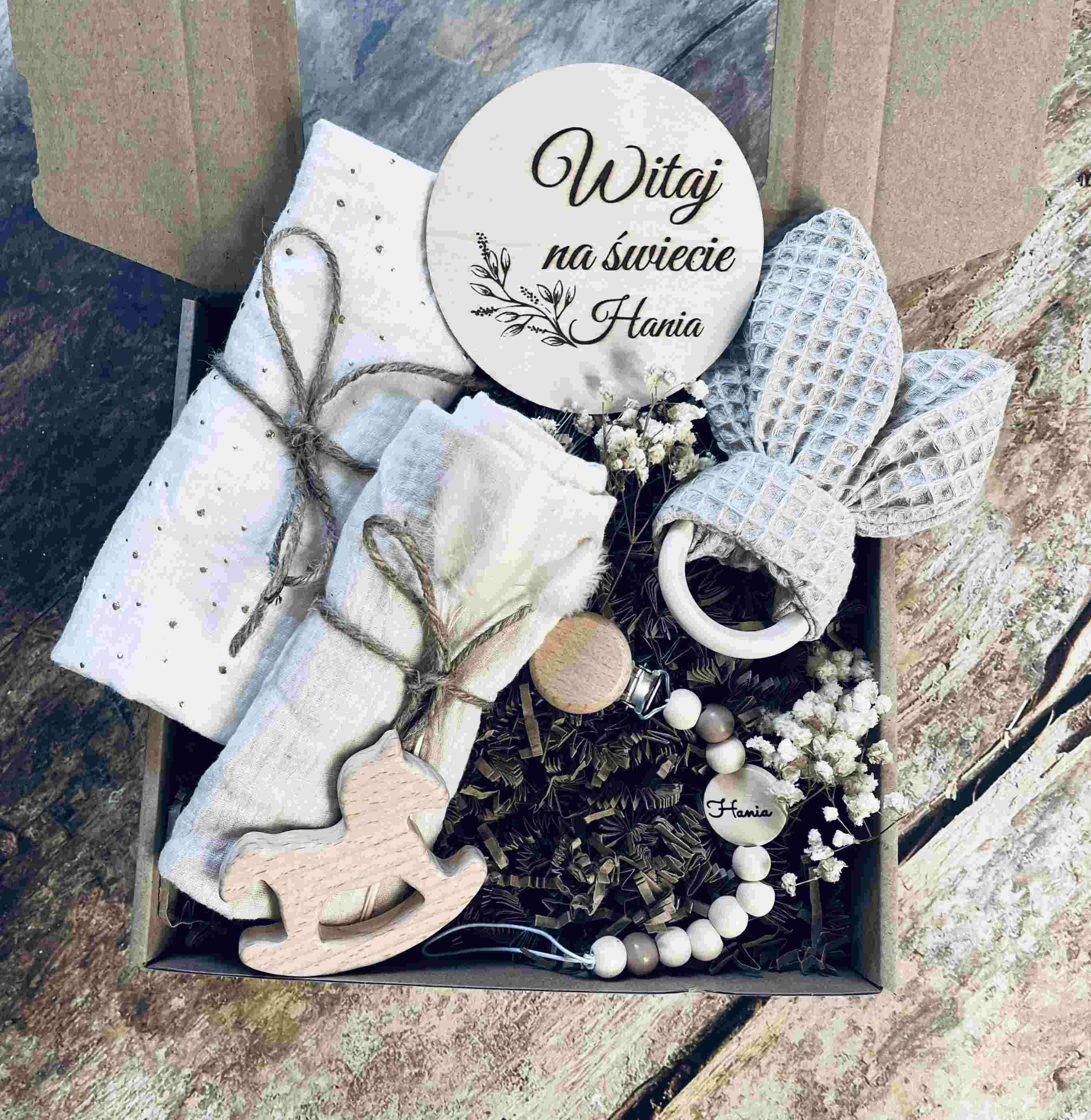 Prezent z okazji narodzin dla noworodka