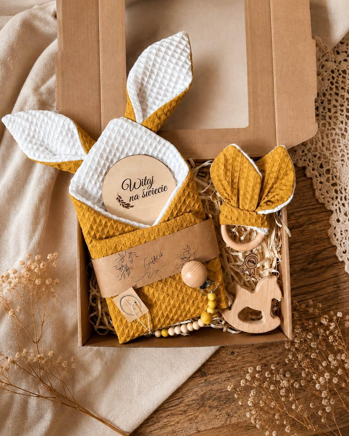Prezent dla niemowlaka gift box Baby Shower noworodek wyprawka – zestaw wafelkowy